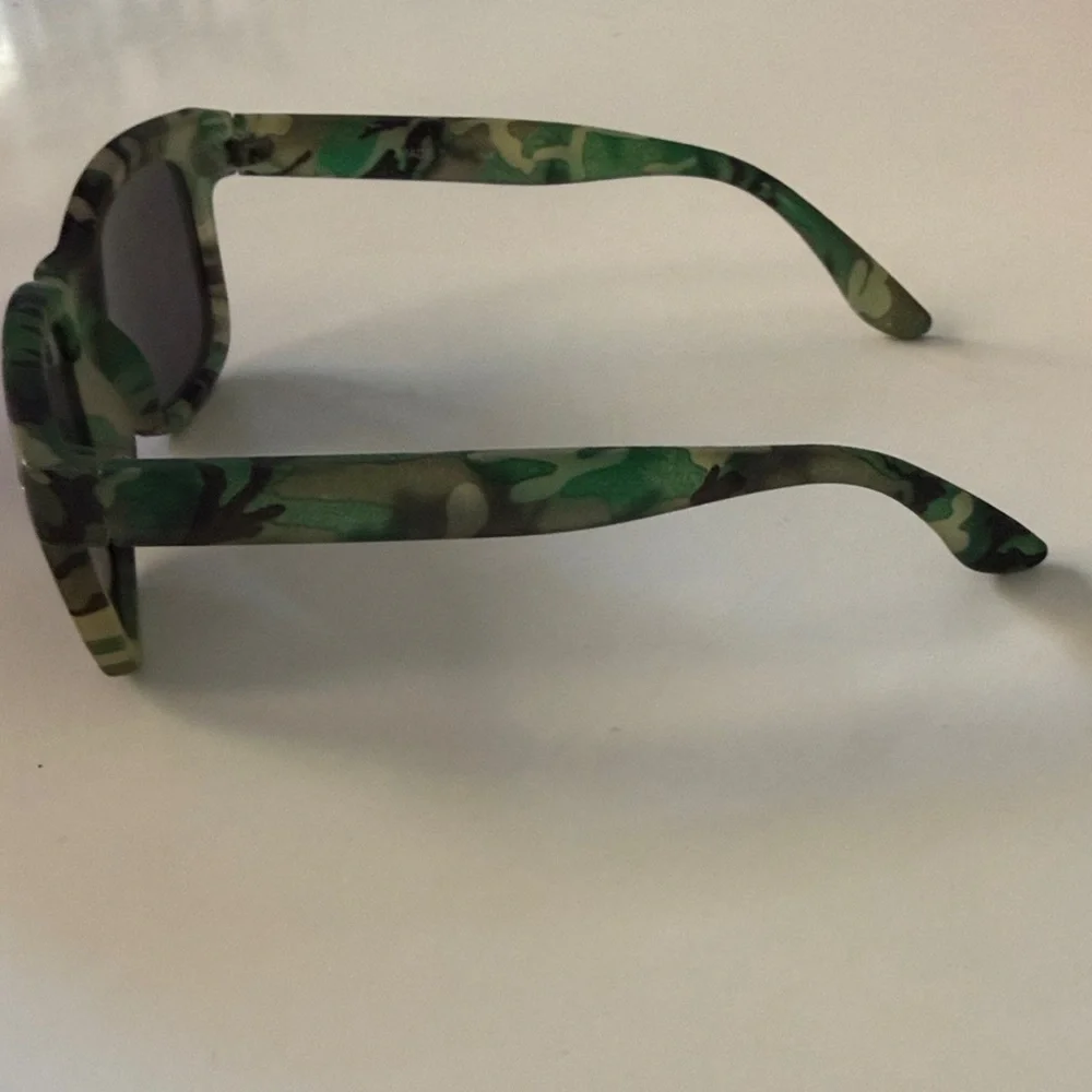 J Crew kids camo sunglasses  one size